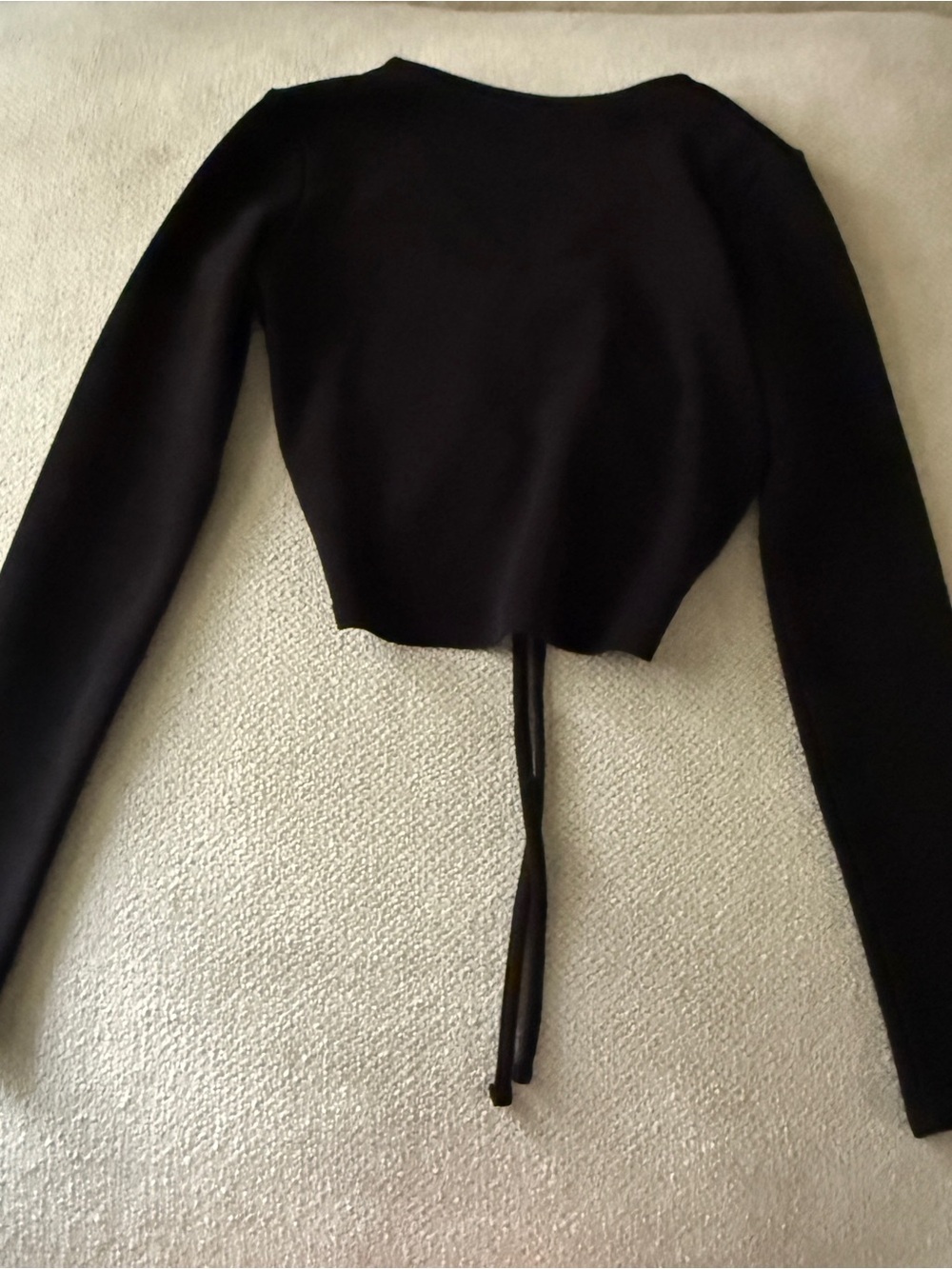 H&M Divided Black Ruched Drawstring Crop Top - Picture 3 of 4